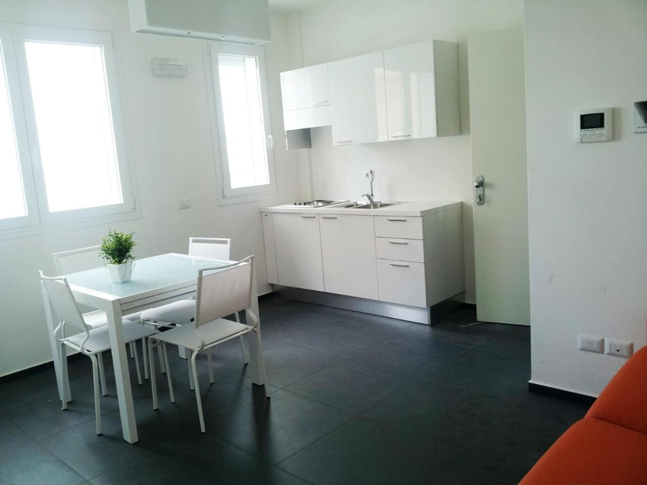 Residence Villa Gori Rimini Bagian luar foto