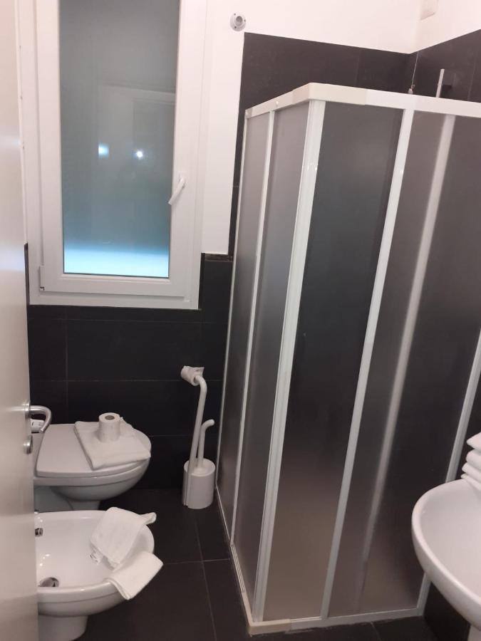 Residence Villa Gori Rimini Bagian luar foto